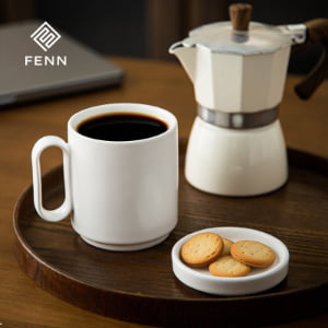 porcelain mug with lid