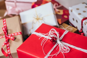 Seasonal Ceramic Gift Programs